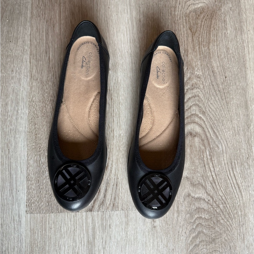 Clarks Black Ballet Flats